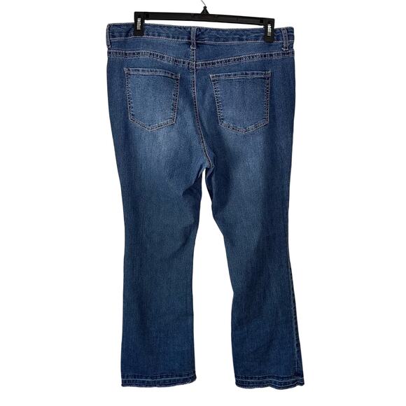 Faded Glory Distressed Patchwork Bohemian Slim Boot Dark Wash Jeans Sz 18W - Picture 2 of 6